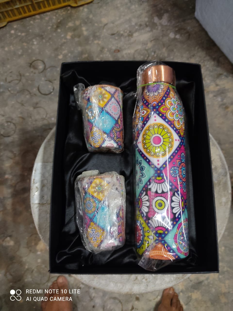 Royal Antique Pattern Copper Bottle Set